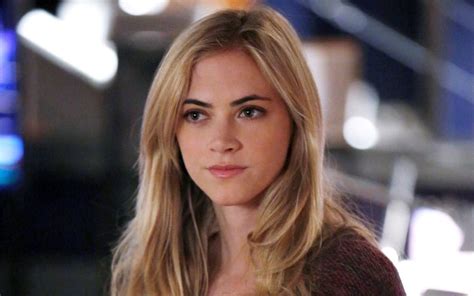 Emily Wickersham Baby Photos! See the Former。